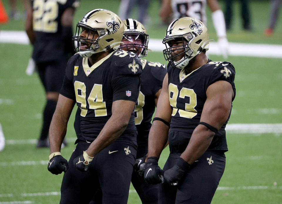 Black and gold Saints uniforms