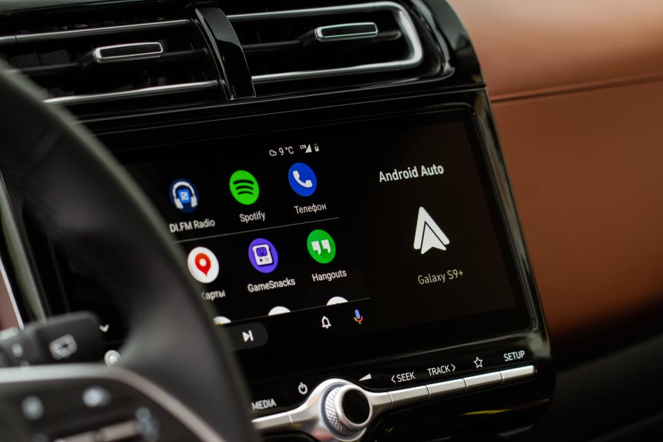 Android auto connected to samsung galaxy s9+