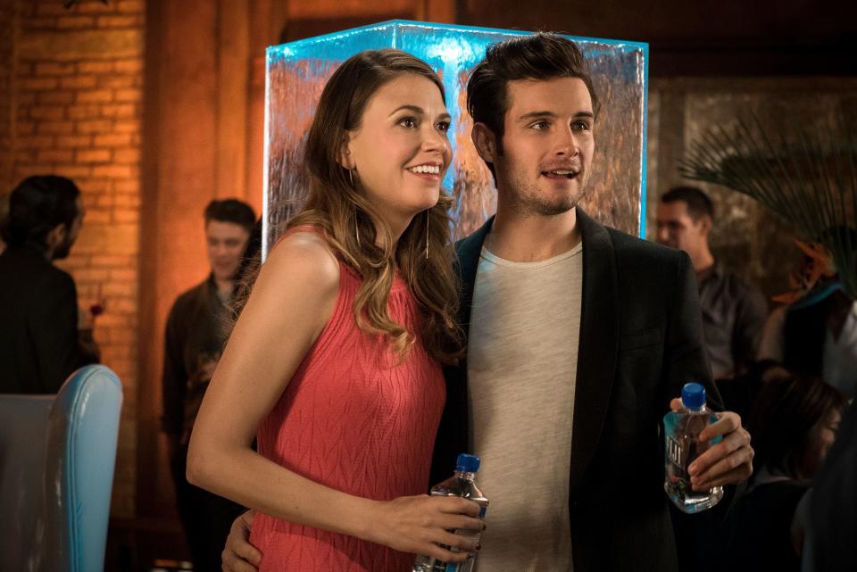 Sutton Foster as Liza and Nico Tortorella as Josh on 'Younger.'