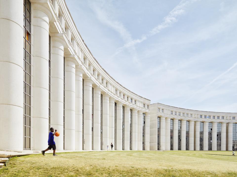 Les Colonnes de Saint-Christophe, built in 1985 in Cergy-Pontoise, France, is one of Bofill’s five “garden cities,” another housing complex.