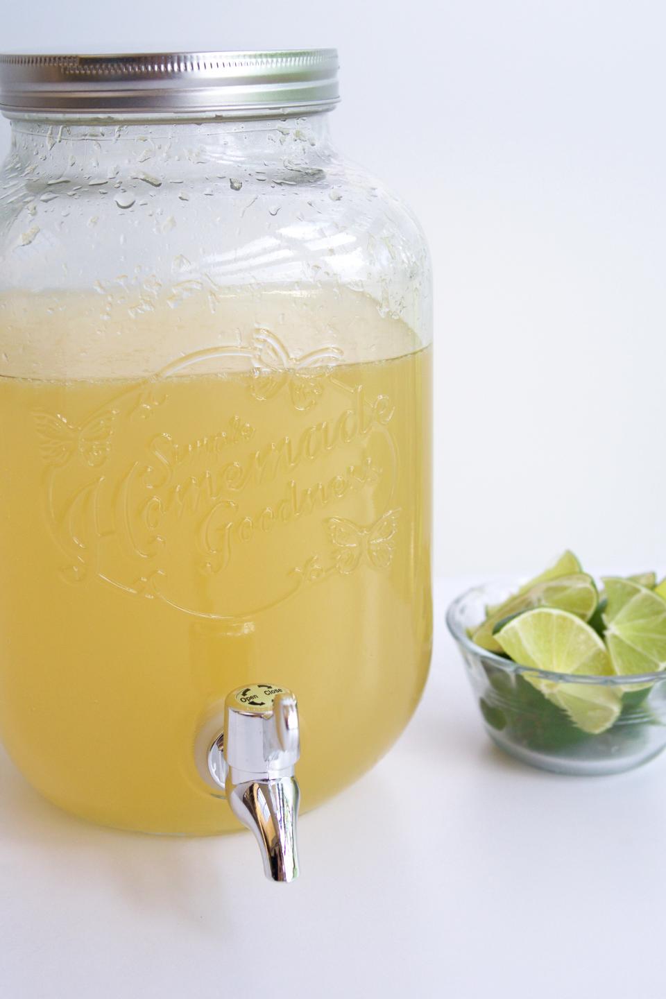 Easy Margaritas for a Crowd