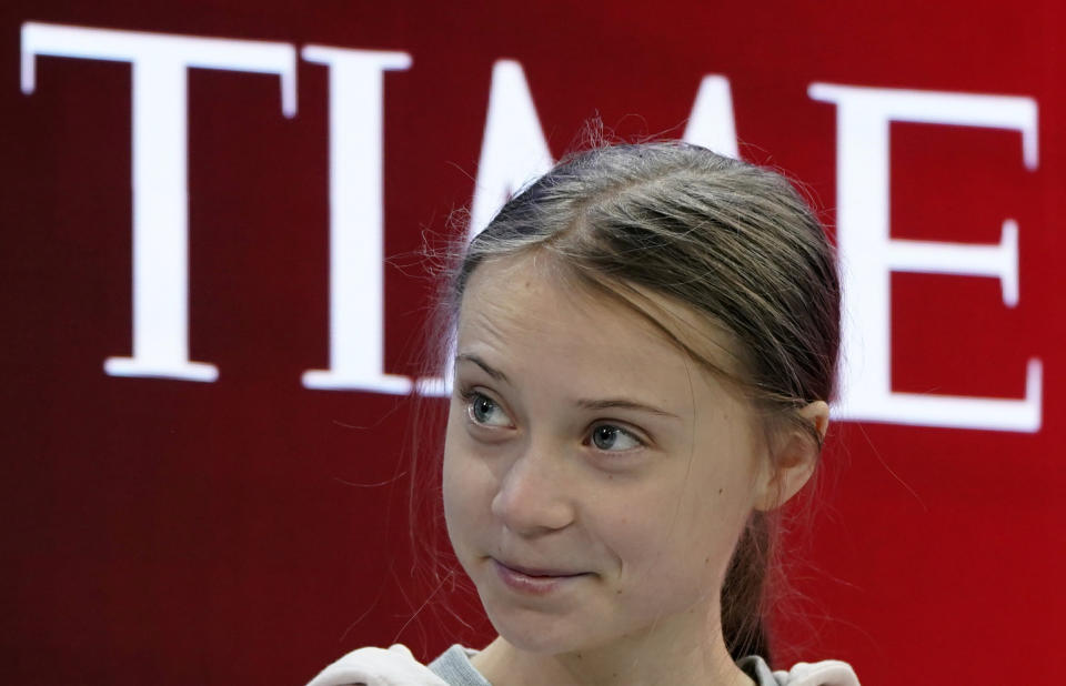 "Wen habt ihr nach mir benannt?" scheint Greta Thunberg hier zu fragen. (Bild: REUTERS/Denis Balibouse)