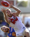 Sydney Swans veteran Lewis Roberts-Thomson has announced he will retire at the end of the 2014 AFL season.