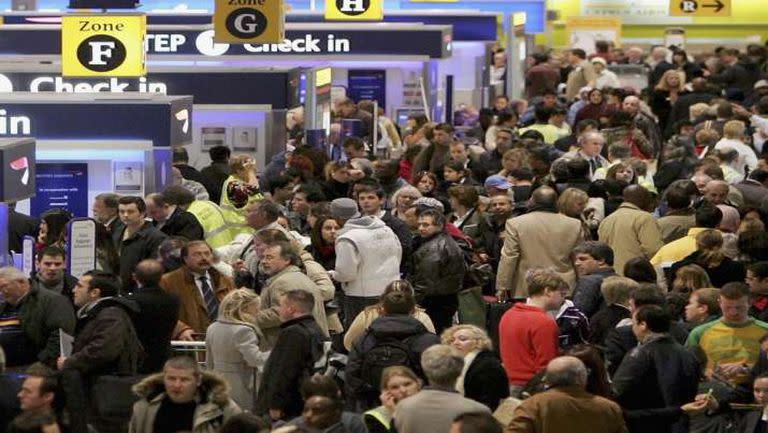 Largas esperas en el aeropuerto de Heathrow