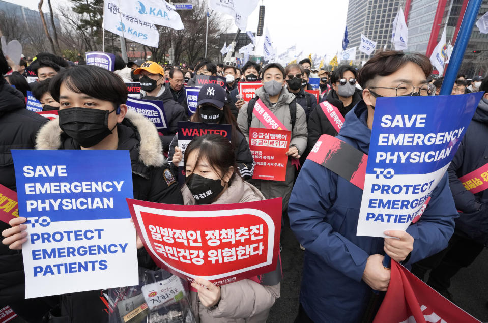 Doctors stage a rally against the government's medical policy in Seoul, South Korea, Sunday, March. 3, 2024. Thousands of senior doctors rallied in Seoul on Sunday to express their support for junior doctors who have been on strike for nearly two weeks over a government plan to sharply increase the number of medical school admissions. (AP Photo/Ahn Young-joon)