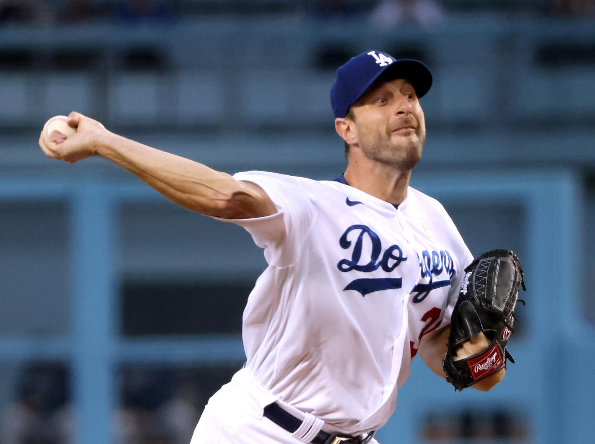 Dodgers' Max Scherzer nearly perfect in recording 3,000th strikeout - The  Washington Post