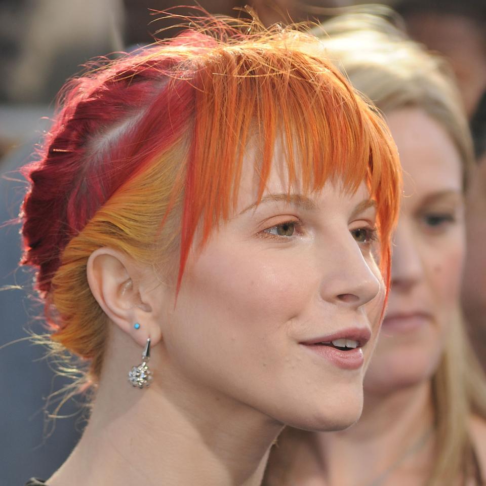 September 2010: Color-Blocked Updo