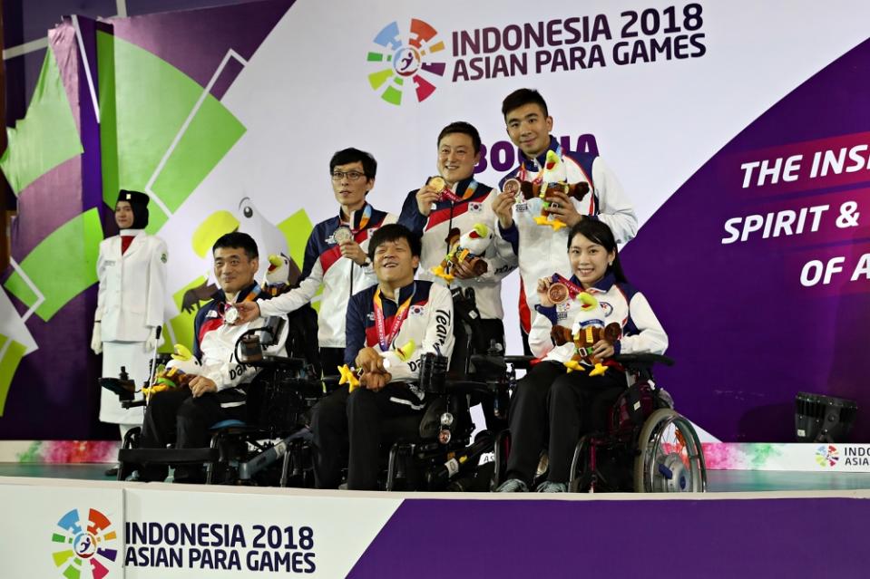 「印尼2018亞洲殘疾人運動會」香港代表團健兒愈戰愈勇，連贏韓國新加坡，硬滾BC3雙人賽驚喜奪歷史首金