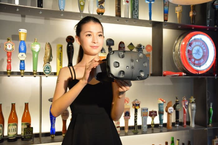 想破 Maria Sharapova 莎拉波娃 的發球局？HTC Vive 讓你親臨她的嘶吼