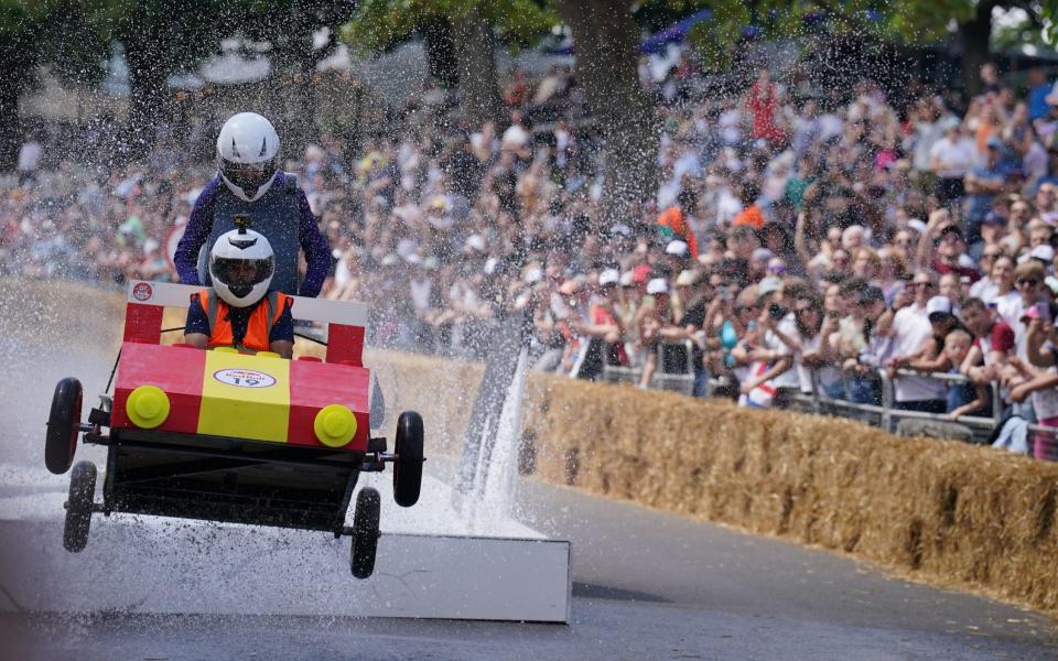 Spectactors descended on Alexandra Palace in north London on Sunday to watch the downhill sprint - Jonathan Brady 