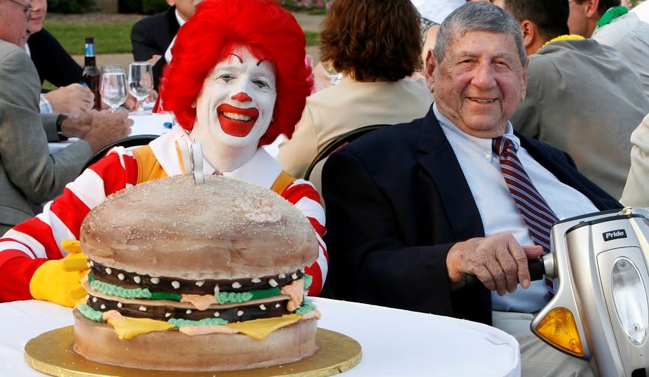 McDonald's Big Mac creator Jim Delligatti dies at age 98 in Pittsburgh