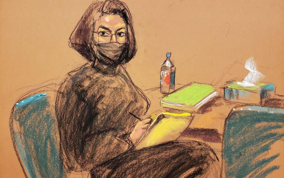 Ghislaine Maxwell draws court sketch artist Jane Rosenberg during her trial - JANE ROSENBERG /REUTERS