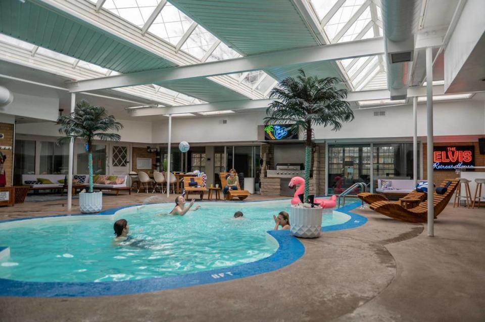 The main attraction at the Elvis Retreat House is the indoor, guitar-shaped swimming pool. It is heated and open to guests year-round.