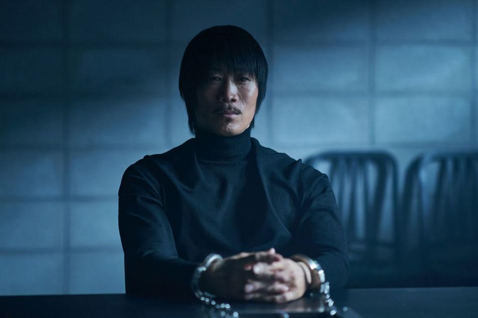《雞不可失》陳善圭在本作中飾演被北韓、美國FBI追捕的罪犯