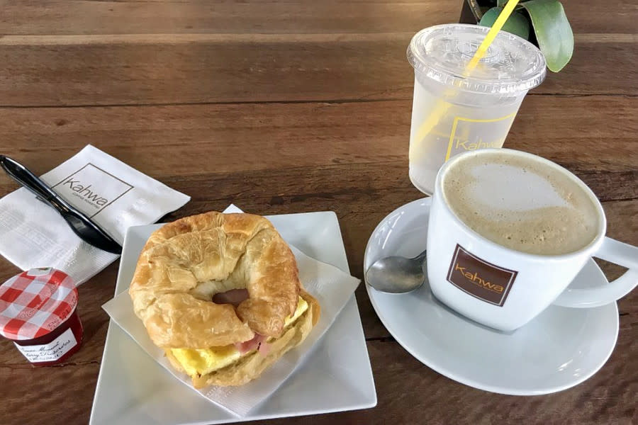 <b>Photo: carlissa b./<a href="https://yelp.com/biz_photos/kahwa-coffee-tampa-6?utm_campaign=415658e2-f01a-4f28-9e9b-64b30acab15c%2Cc22c7260-16af-470f-852e-e5b0325e55fd&utm_medium=81024472-a80c-4266-a0e5-a3bf8775daa7" rel="nofollow noopener" target="_blank" data-ylk="slk:Yelp;elm:context_link;itc:0;sec:content-canvas" class="link ">Yelp</a></b>