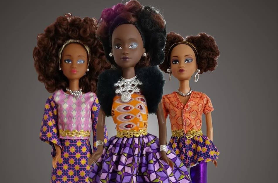 <p>Ocho años más tarde de salir al mercado, en la actualidad, estas muñecas se venden más que las ‘Barbie’ en Nigeria y son un boom en el continente africano. </p>