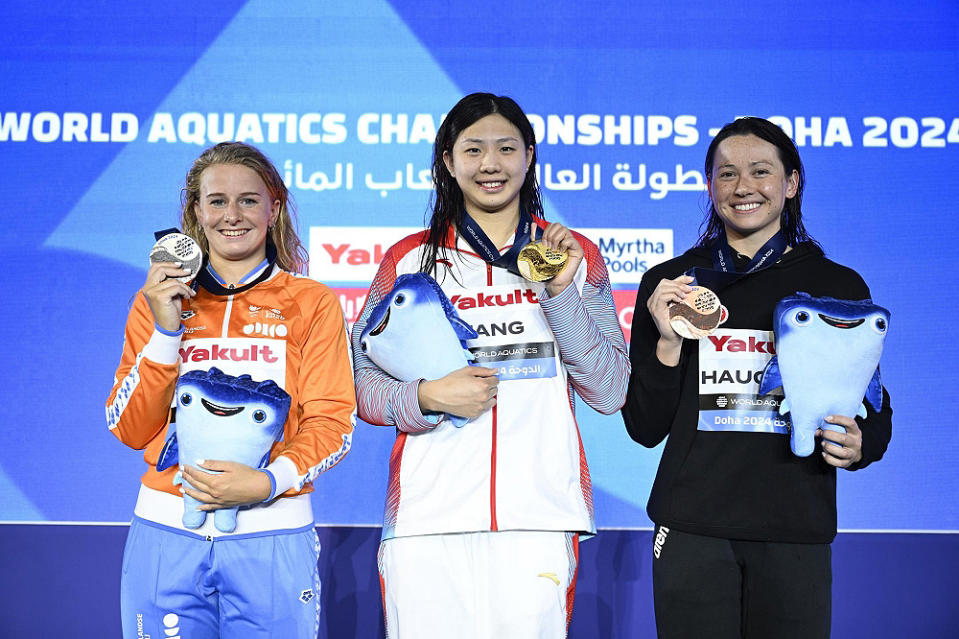 何詩蓓摘下個人第二面長池世錦賽獎牌。（圖：World Aquatics）
