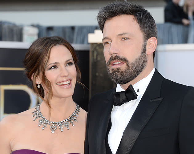 Actress Jennifer Garner and actor-director Ben Affleck arrive at the oscars. (Credit: Getty)