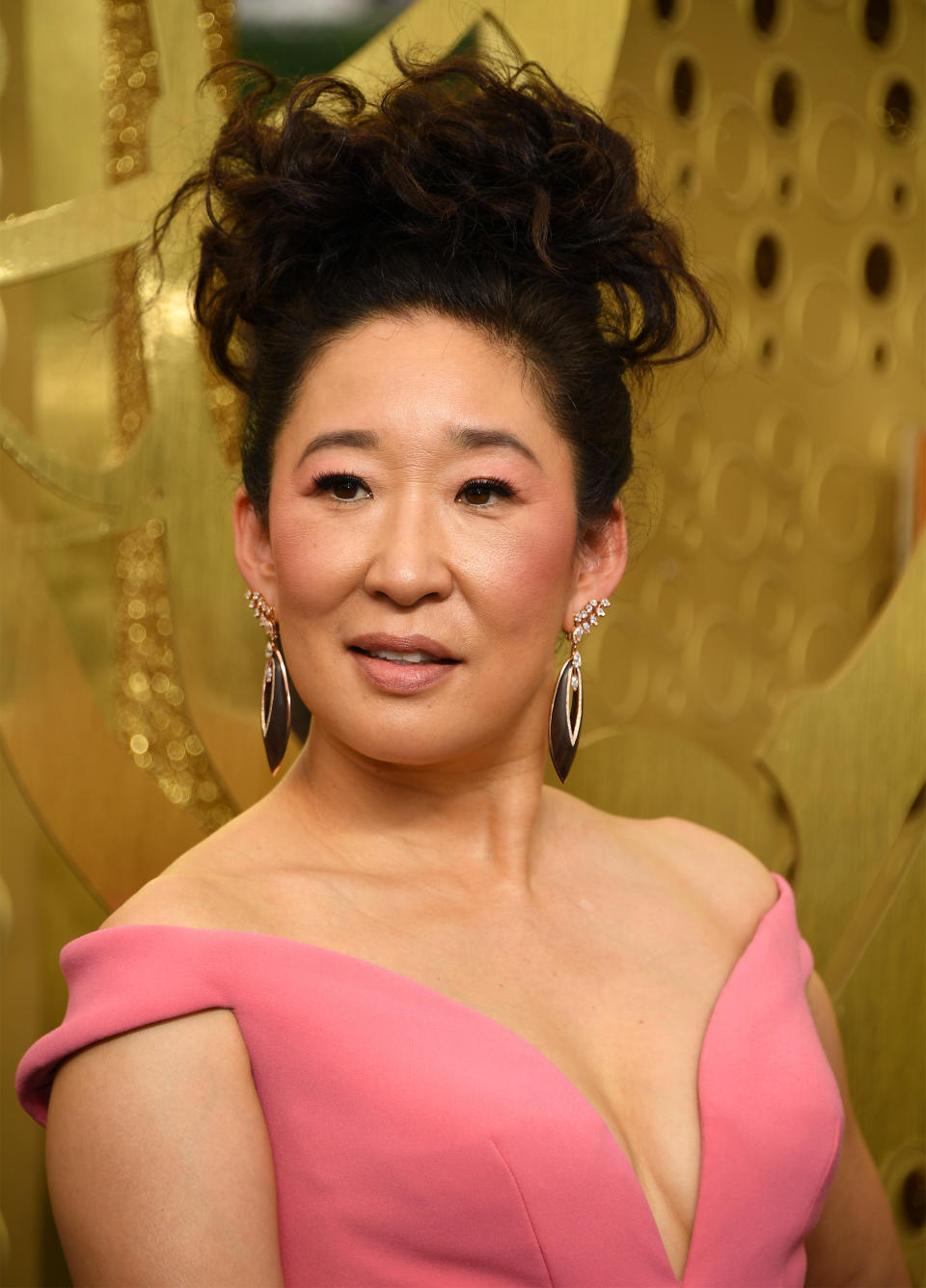 LOS ANGELES, CALIFORNIA - SEPTEMBER 22:   Sandra Oh attends the 71st Emmy Awards at Microsoft Theater on September 22, 2019 in Los Angeles, California.  (Photo by Kevin Mazur/Getty Images)