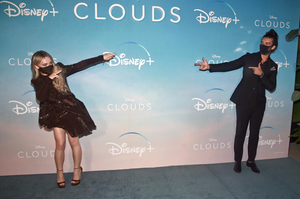 SANTA MONICA, CALIFORNIA - OCTOBER 12: (L-R) Sabrina Carpenter and Justin Baldoni attend the world premiere screening of the Disney+ Original Movie CLOUDS at the Disney+ Drive-In Festival at Barker Hangar on October 12, 2020 in Santa Monica, California. (Photo by Alberto E. Rodriguez/Getty Images for Disney+)