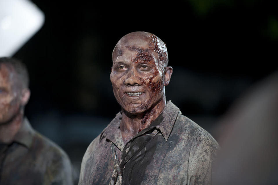 Walker (Hines Ward) - The Walking Dead - Season 3, Episode 9