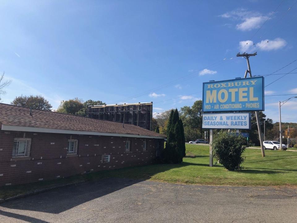 The Roxbury Motel