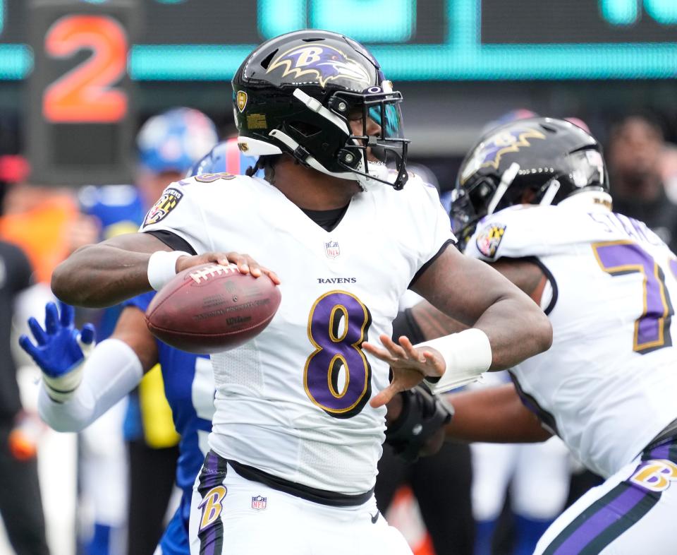 Ravens quarterback Lamar Jackson threw for 210 yards and ran for 77 more, but it wasn't enough in a Week 6 loss to the Giants.