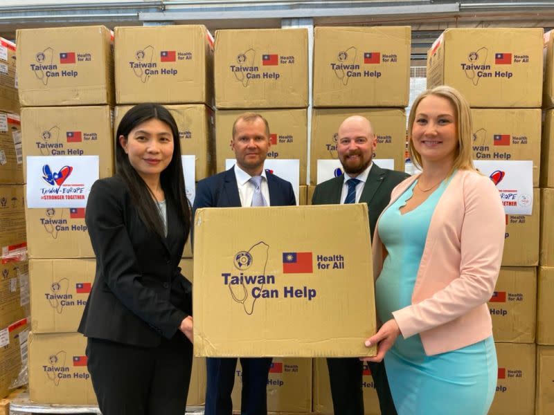▲台灣捐贈芬蘭 20 萬枚口罩。（圖／翻攝自駐芬蘭台北代表處官網）