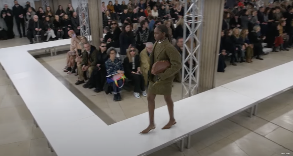 miu miu show paris 2023