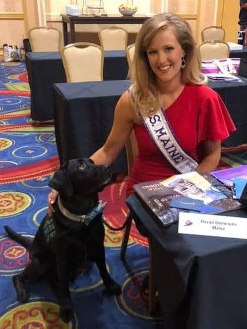 With a service dog at her side, Milford girl is one cool kid - The Boston  Globe