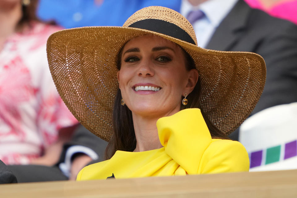 Kate Middleton's Chic Summer Style: Sun Hats, Shades and Dresses!