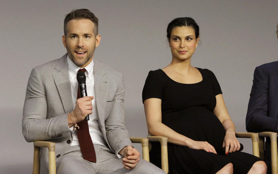 Ryan Reynolds y Morena Baccarin