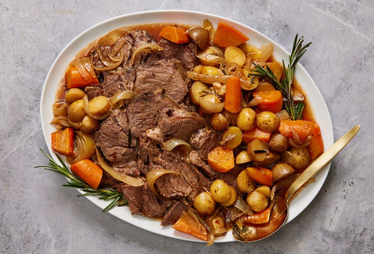 slow cooker pot roast