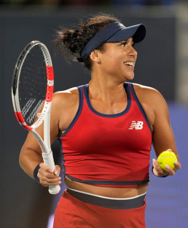 Heather Watson celebrates beating Veronika Kudermetova