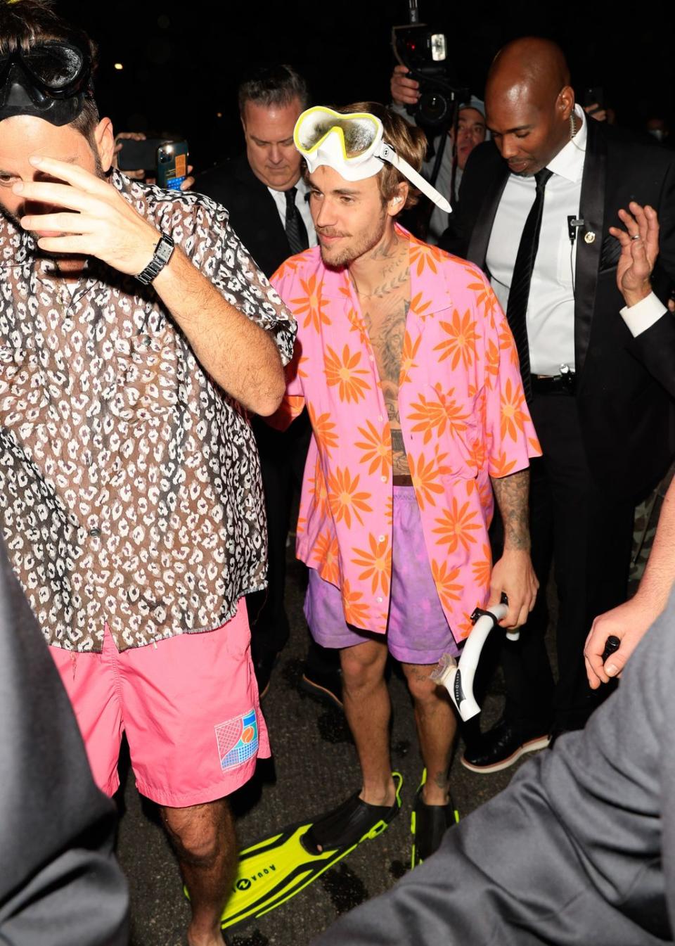 los angeles, ca october 27 justin bieber is seen at casamigos halloween party on october 27, 2023 in los angeles, california photo by rachpootbauer griffingc images