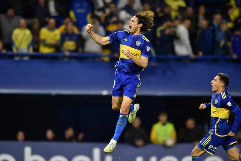 El grito de gol del uruguayo Edinson Cavani para el 1-0 de Boca ante Banfield en la Bombonera.