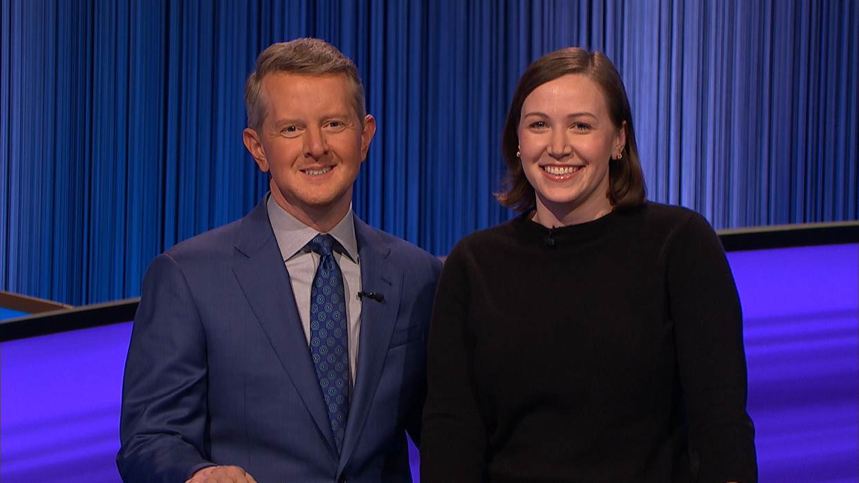 Milwaukee ER doctor and "Jeopardy!" winner Amy Hummel photographed with host Ken Jennings.