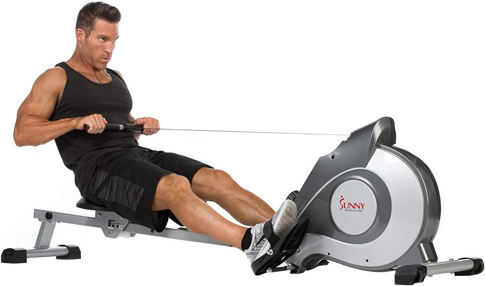 Sunny Health & Fitness Magnetic Rowing Machine