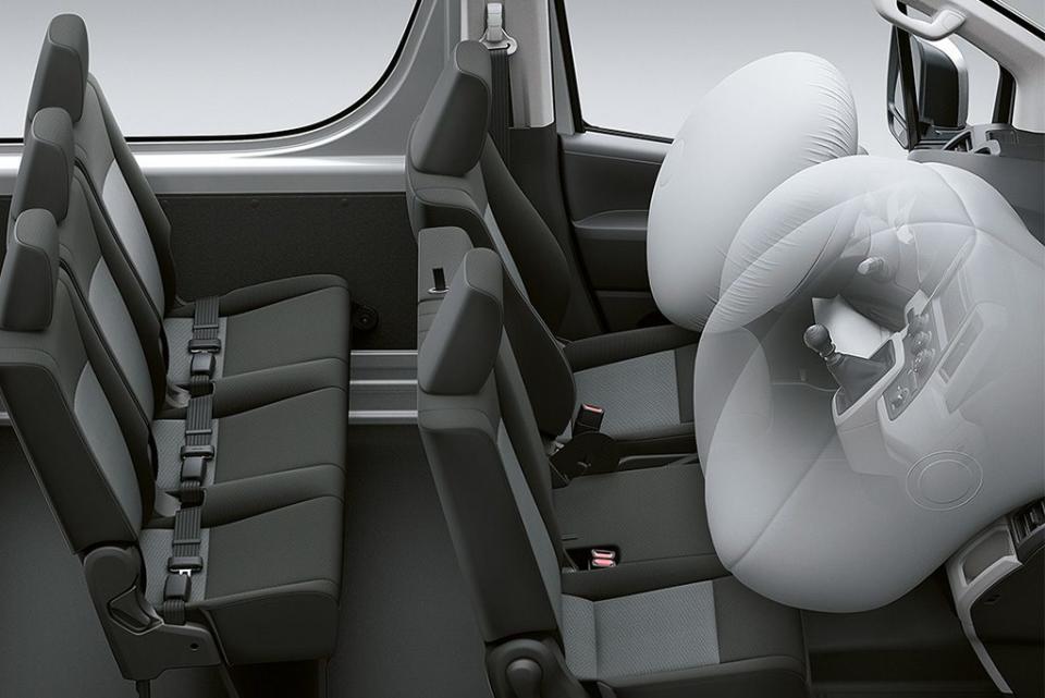 Additional-Airbag-for-Center-Passenger-1024x684.jpg