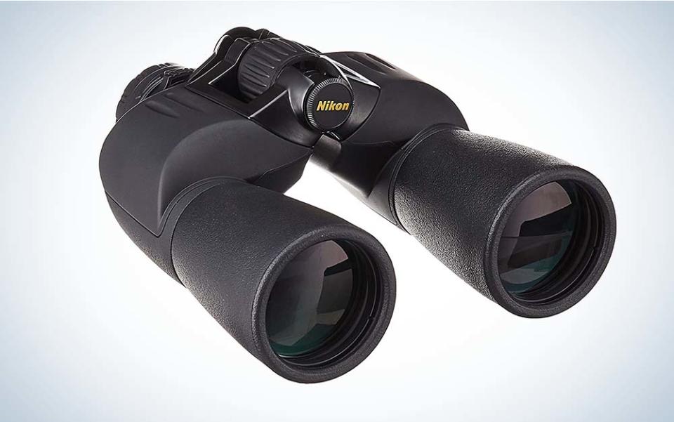 Nikon 7245 Action EX are the best binoculars for astronomy with 10x50 magnification.