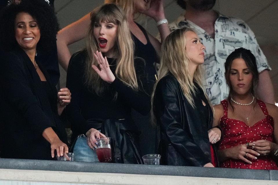Taylor Swift, second from left, and Brittany Mahomes, second from right, watch play between the New York Jets and the Kansas City Chiefs during the second quarter of an NFL football game, Sunday, Oct. 1, 2023, in East Rutherford, N.J.