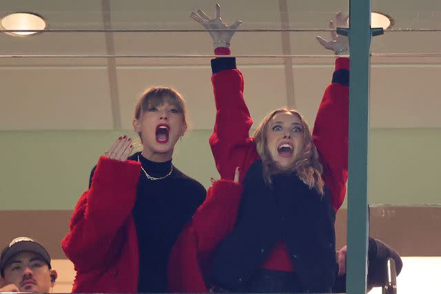 <p>Stacy Revere/Getty</p> Taylor Swift and Brittany Mahomes in Green Bay