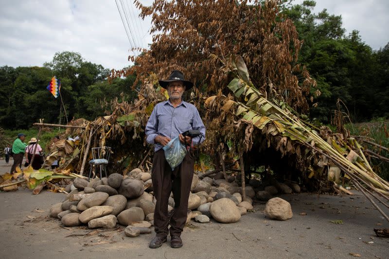 Wider Image: Portraits from the frontlines of global protests