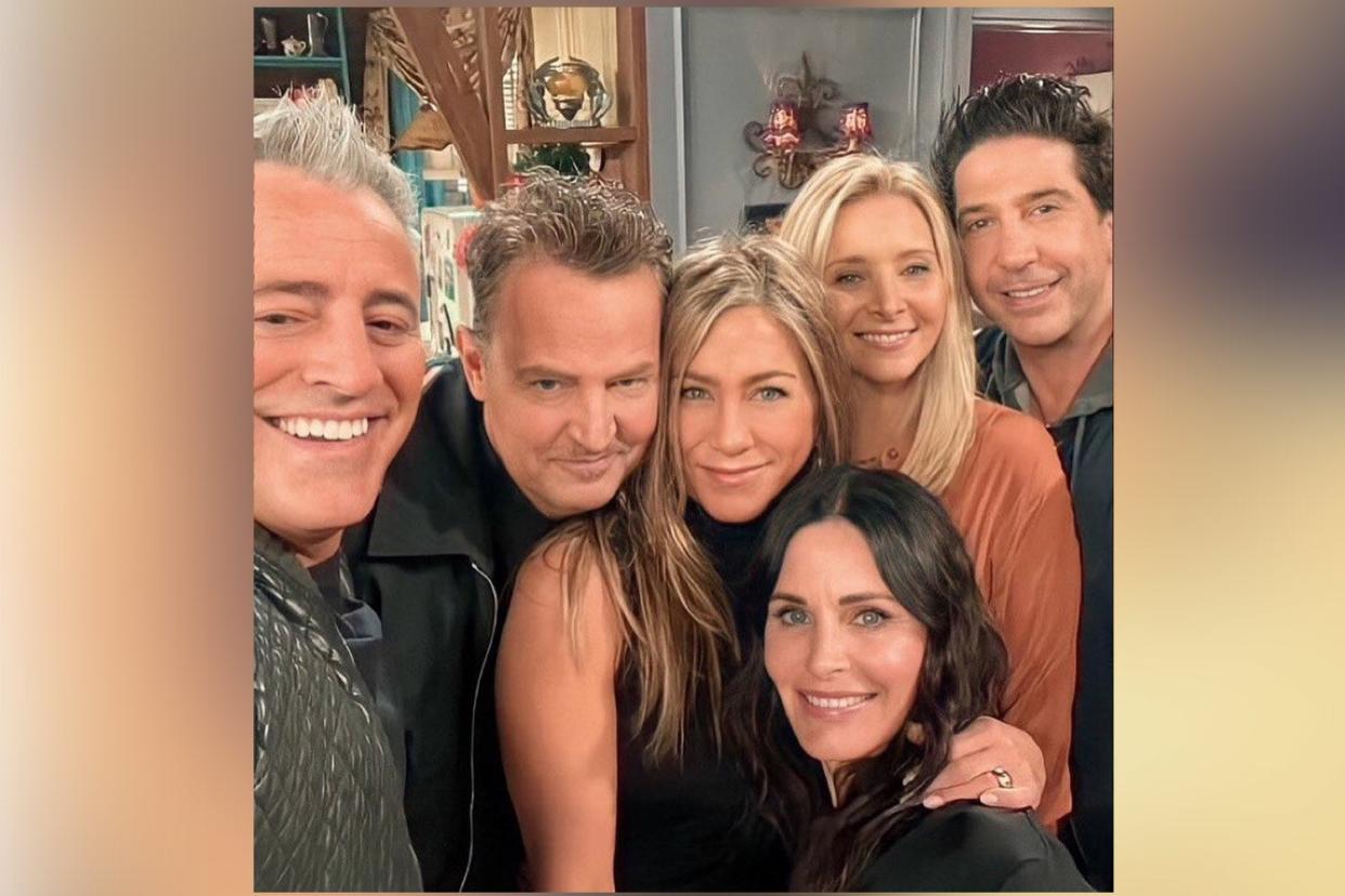 <p>The cast of Friends</p> (HBO Max Pop /Twitter)