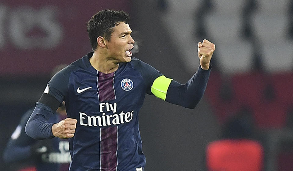 4. Thiago Silva (BRE) : 42 M€