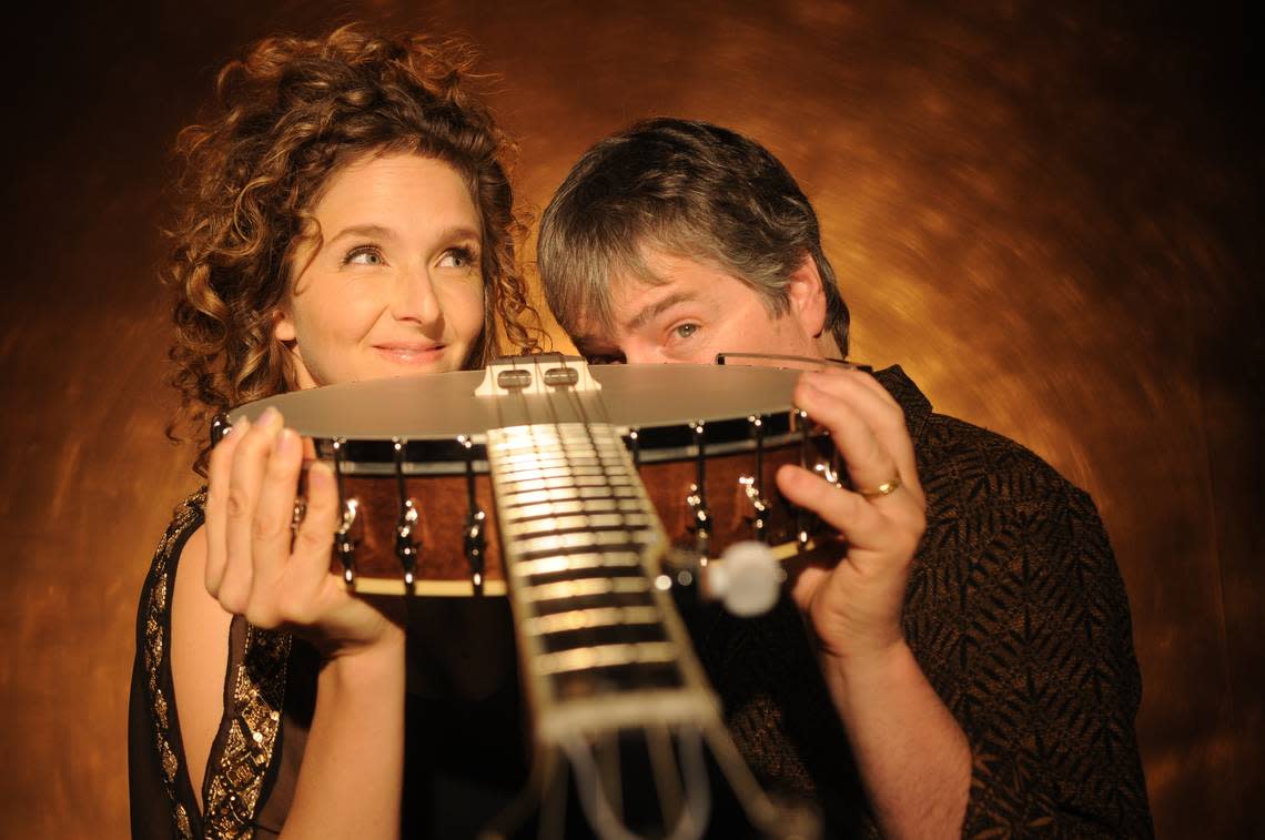 Abigail Washburn and Bela Fleck will appear together at Lexington Opera House on April 14.