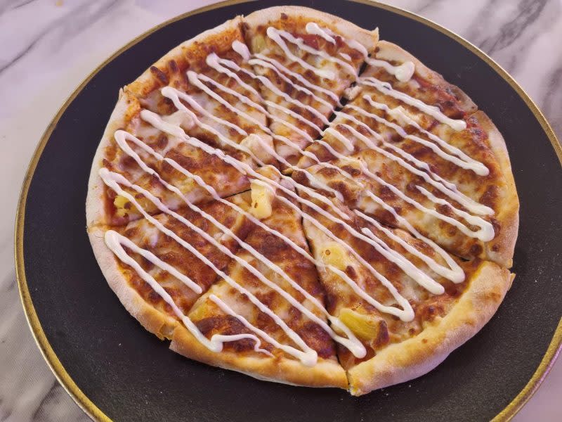 hidden industry eats - sg umami pizza