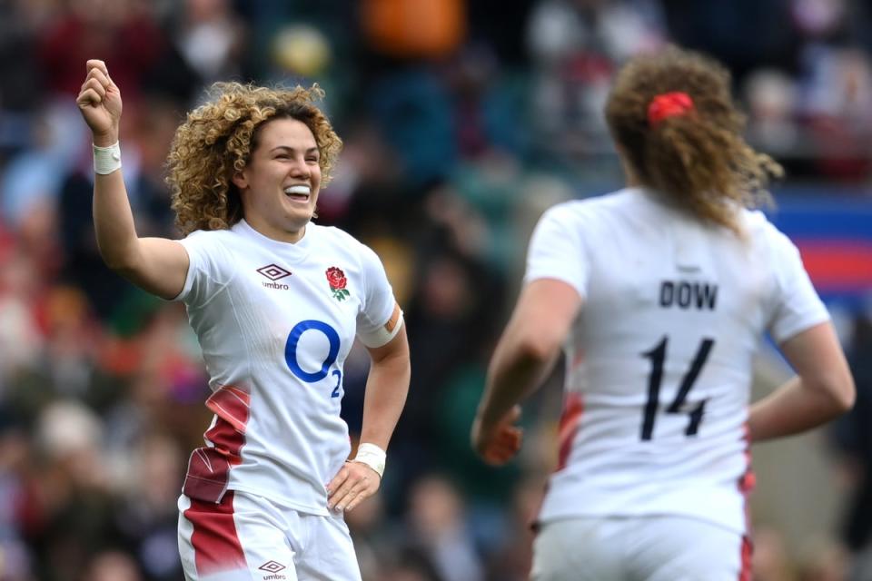 Hat-trick heroes: Ellie Kildunne and Abby Dow scored three tries each in Twickenham thrashing (Getty Images)