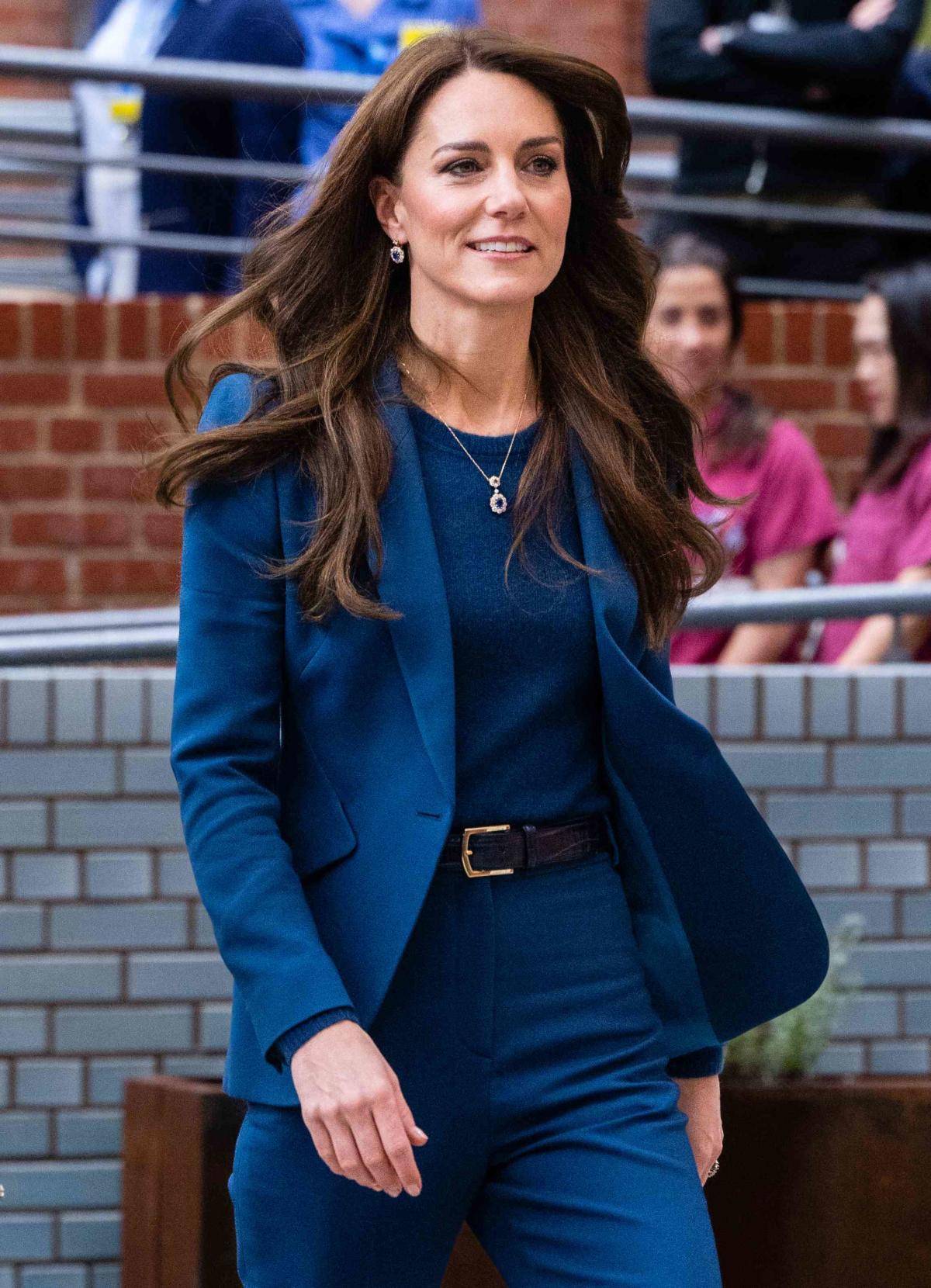 Why Kate Middleton Didn't Want George, Charlotte, and Louis Visiting Her in  the Hospital