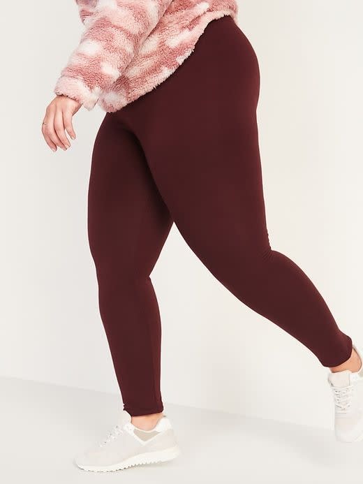 Fleece-Lined Leggings Are the ONLY Leggings I Am Wearing This Winter